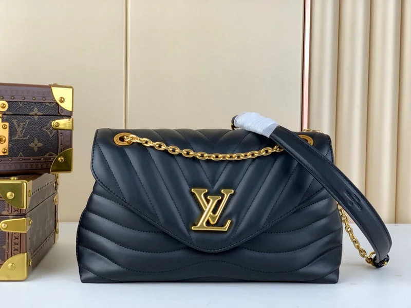 Louis Vuitton bags with a chain - link trim and a leather body for a modern edgeLouis Vuitton Bags