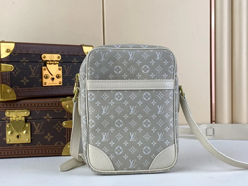 Louis Vuitton bags with a detachable mobile phone holder for convenienceLouis Vuitton Bags