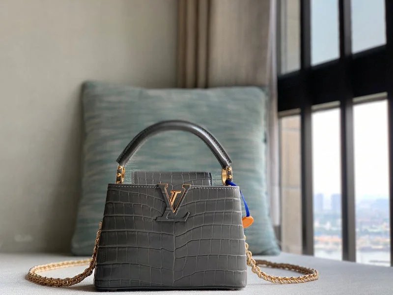 Louis Vuitton handbags with a metal - framed clasp for durabilityLouis Vuitton Bags