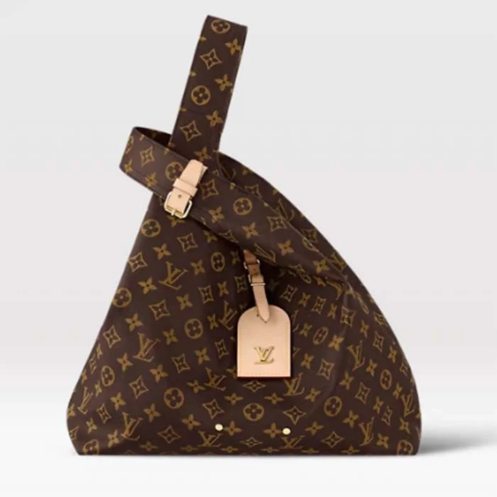 Ladies Louis Vuitton Capucines bags with a detachable shoulder strapLouis Vuitton LV Unisex Atlantis GM Monogram Reverse Coated Canvas Cowhide Leather