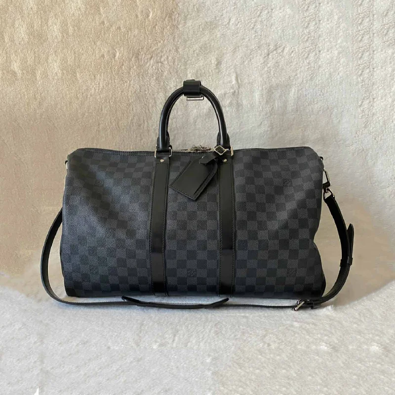 Louis Vuitton Capucines bags with smooth calfskin leather for luxuryLouis Vuitton Damier Graphite Keepall 45 Bandouliere