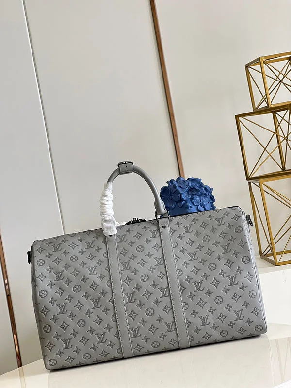 Louis Vuitton bags with a chain - link trim and a leather body for a modern edgeBoldCollect - LOUIS VUITTON BAGS - 2141