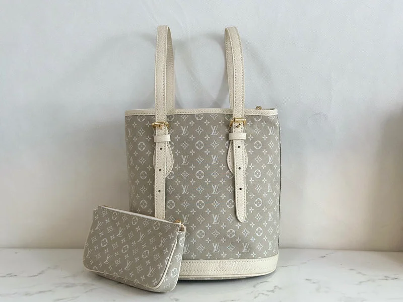 Louis Vuitton crossbody bags with a printed floral pattern for femininityLouis Vuitton Bags