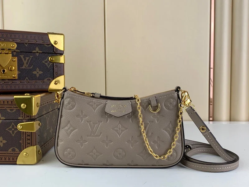 Louis Vuitton Speedy bags in monogram canvas for a classic lookLouis Vuitton Bags