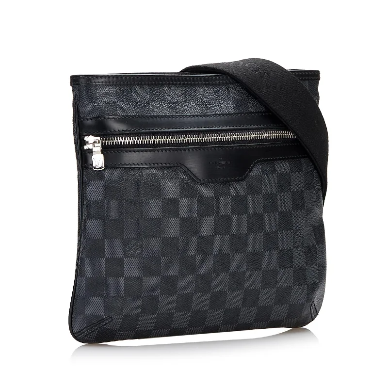 Louis Vuitton tote bags with a printed LV logo on the front for brand visibilityLouis Vuitton Damier Graphite Thomas (SHG-37464)