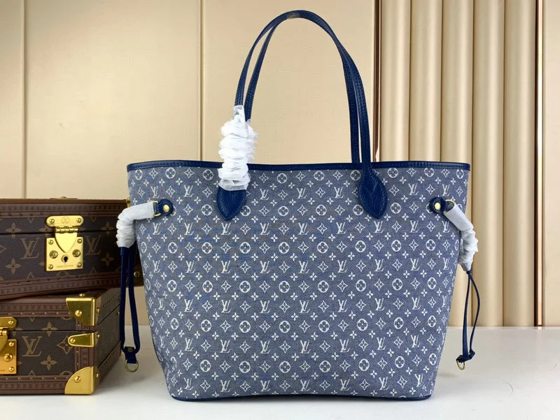 Louis Vuitton tote bags with a water - resistant coating for outdoor useLouis Vuitton Bags