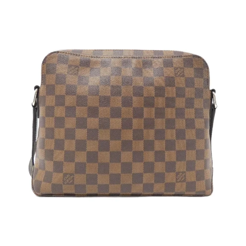 Louis Vuitton backpacks with a hidden back pocket for securityLouis Vuitton Damier Jake Messenger PM N41568 Shoulder Bag