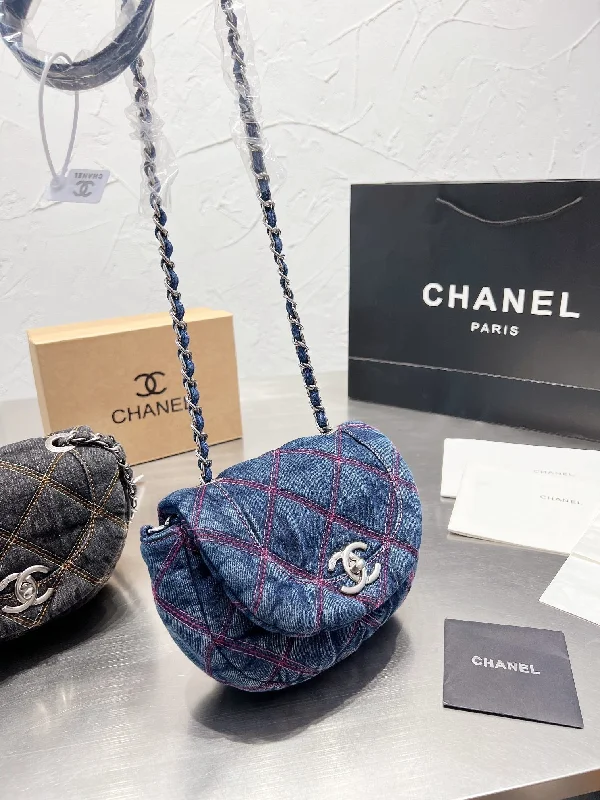 Chanel Designer Handbag with Unique DesignNew Lux Bags Chanel  374