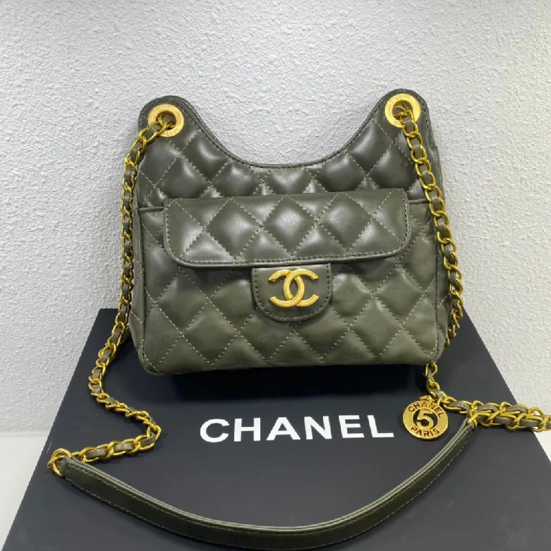 Chanel Medium Tote Bag for Office LadiesNew Bag Chanel  440