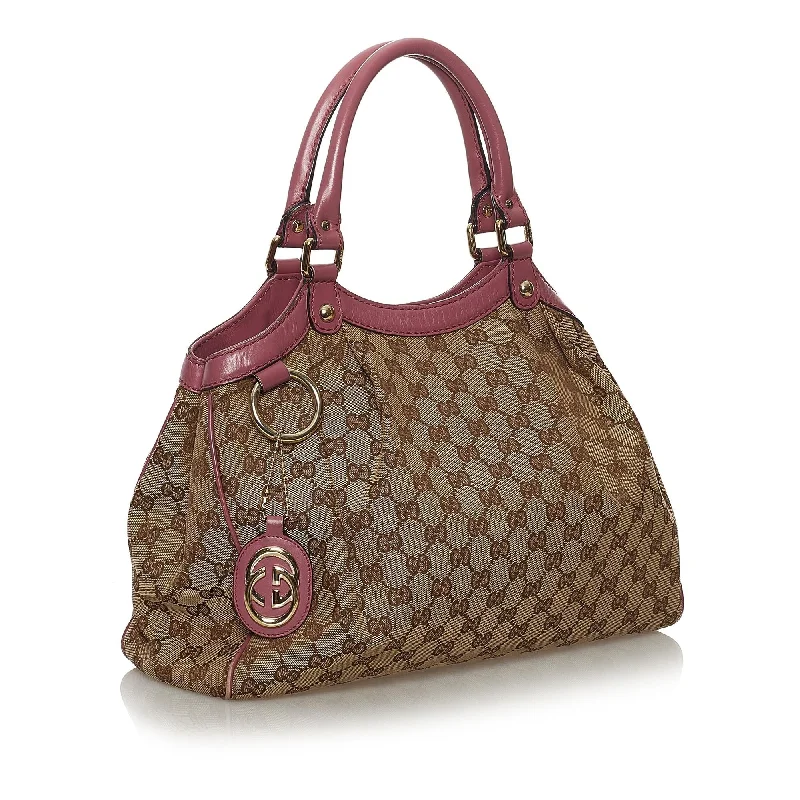 Women Gucci bags with a detachable mirror insideGucci GG Canvas Sukey Tote Bag (33051)