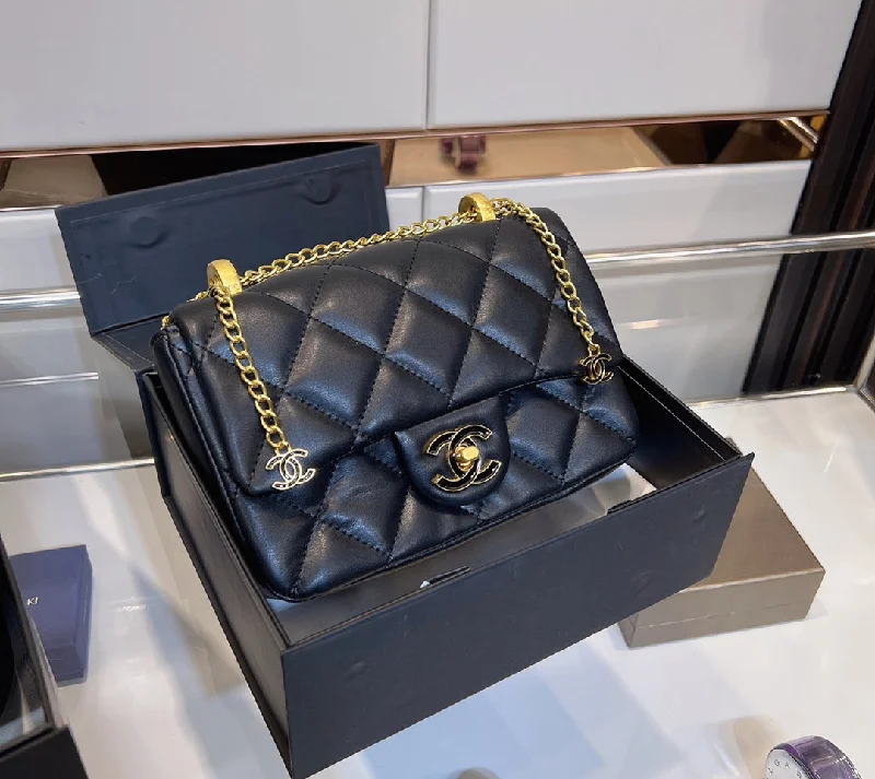 Chanel All - Match Handbag for Versatile StylingNew Arrival Bags Chanel  318