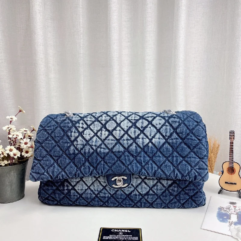 Chanel New Arrival Handbag with Gold HardwareNew Arrival Bags Chanel  338