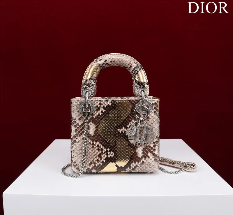 Stylish Christian Dior shoulder bags with a tassel - adorned zipperChristian Dior Bags - 2390