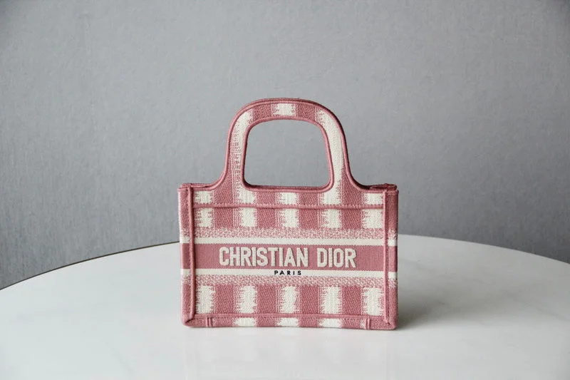 Christian Dior Saddle bags with a studded trim for a bold lookmakbags - Dior Bags - 3835