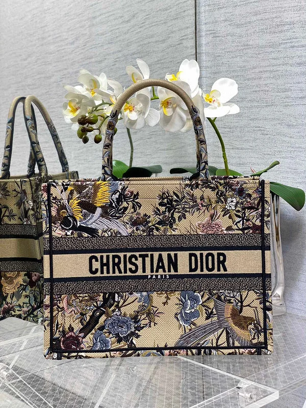 Christian Dior bags with a zip - top closure and multiple compartmentsmakbags - Dior Bags - 4595