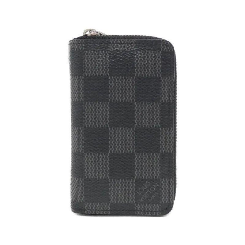 Louis Vuitton Twist bags with a snakeskin - effect panel for a bold lookLouis Vuitton Damier Graphite Zippy Coinpass N63076 Coin Case